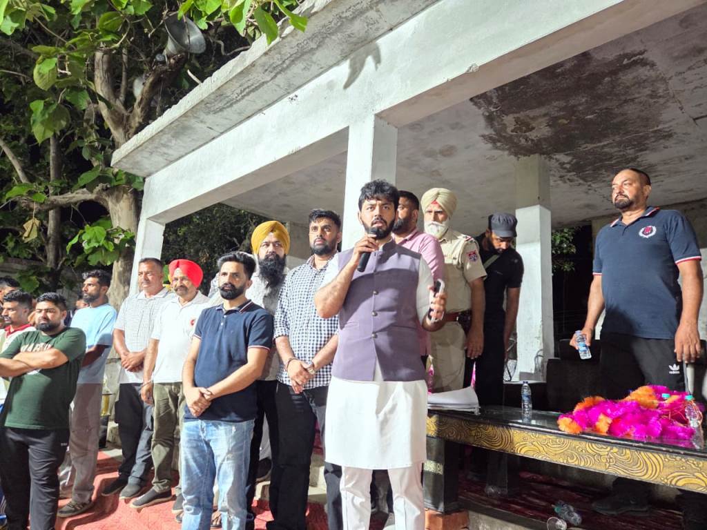 Grant of 61 lakh released for the development of Maili village Dr Ishank Kumar